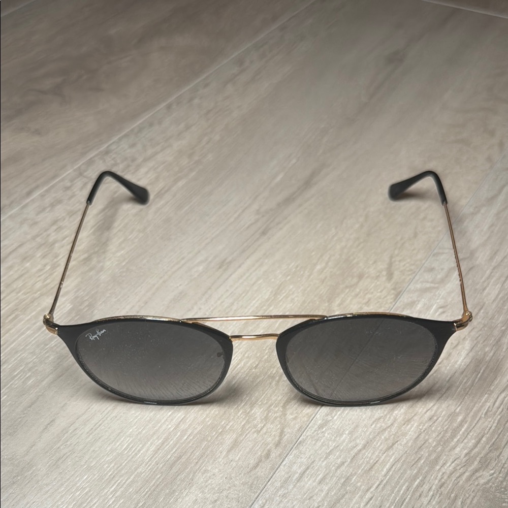 Ray-Ban Black and Purple Sunglasses Set - Picture 4 of 10